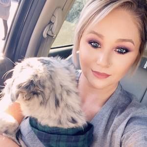 Meet your Posher, Mckenzie